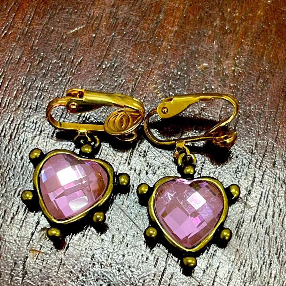 Vintage artistry heart drop earrings